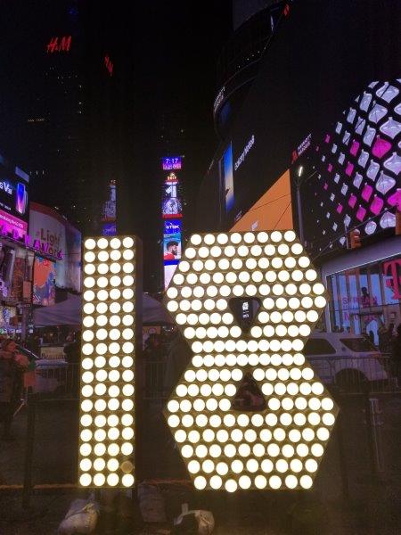 2018 New Year Numbers at Duffy Square 