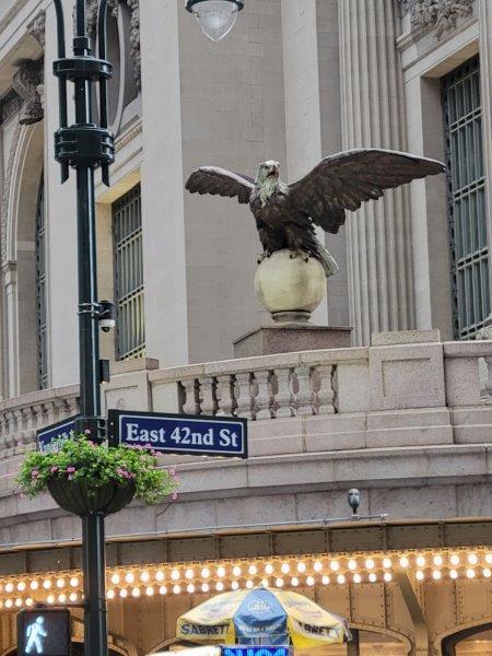 Vanderbilt Eagle atop the entrance to the terminal on 42nd Street