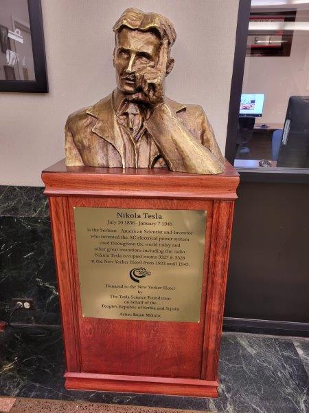 Bust of Nikola Tesla at the history exhibit