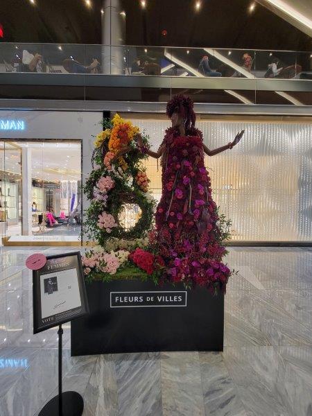 Leontyne Price gown made of flowers