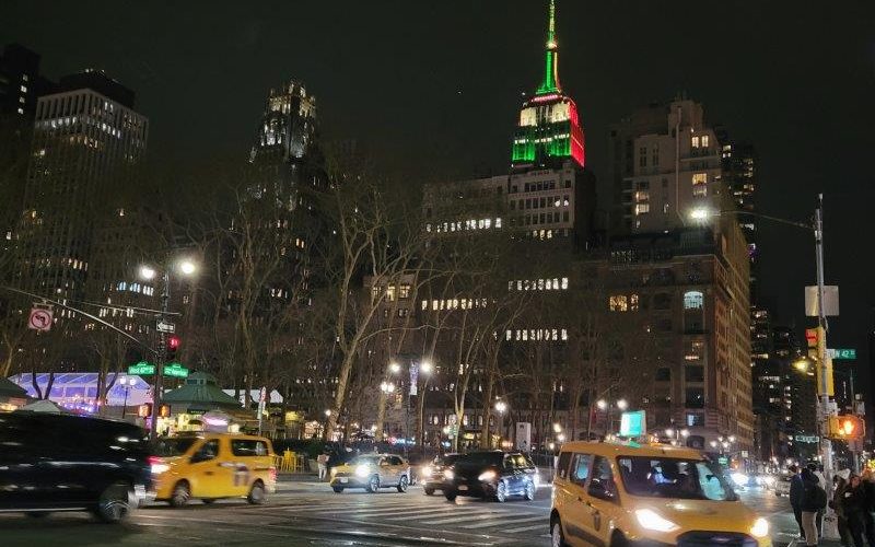 Traffic on 42nd Street and 6th Ave