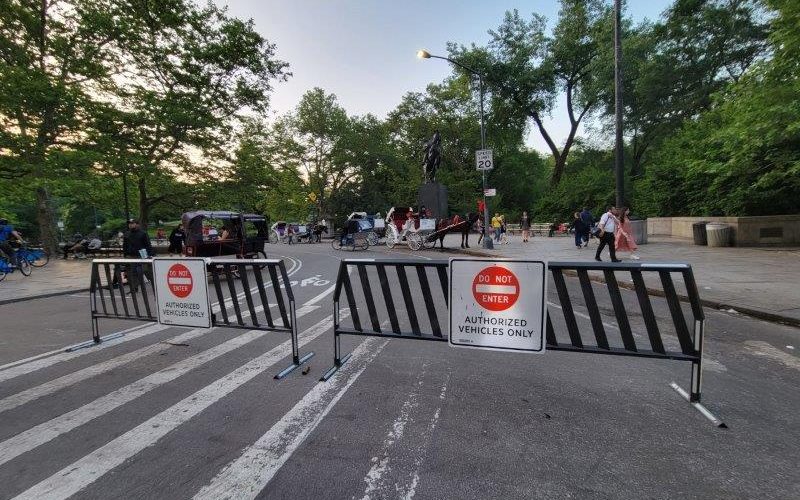 Center Drive in Central Park closed to cars