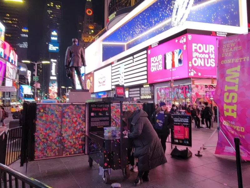 New Year's Eve Wishing Wall in Times Square